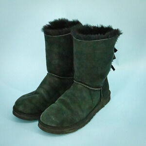 Ugg Size 9 Black Bailey Bow II Shearling Pull On Suede Leather Ankle Boots